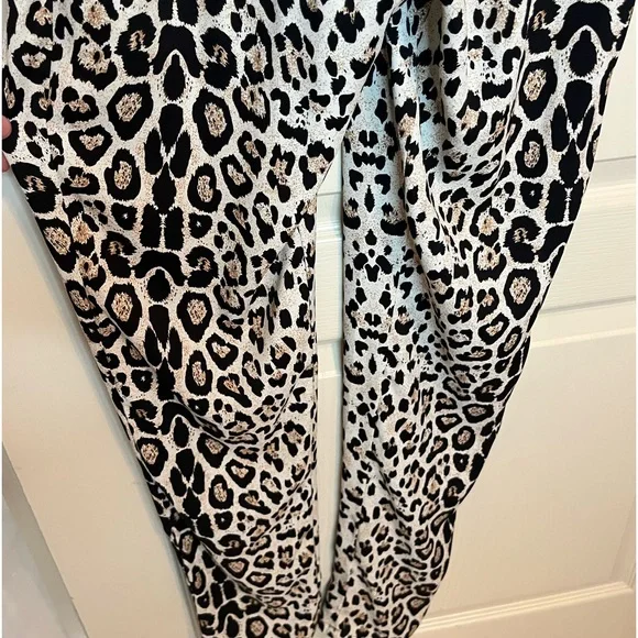 Arden B Jumpsuit Size: S - Picture 3 of 6